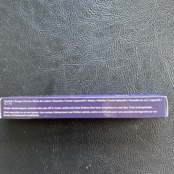 Kevin Aucoin Unforgettable Lipstick - Picture 2 of 4